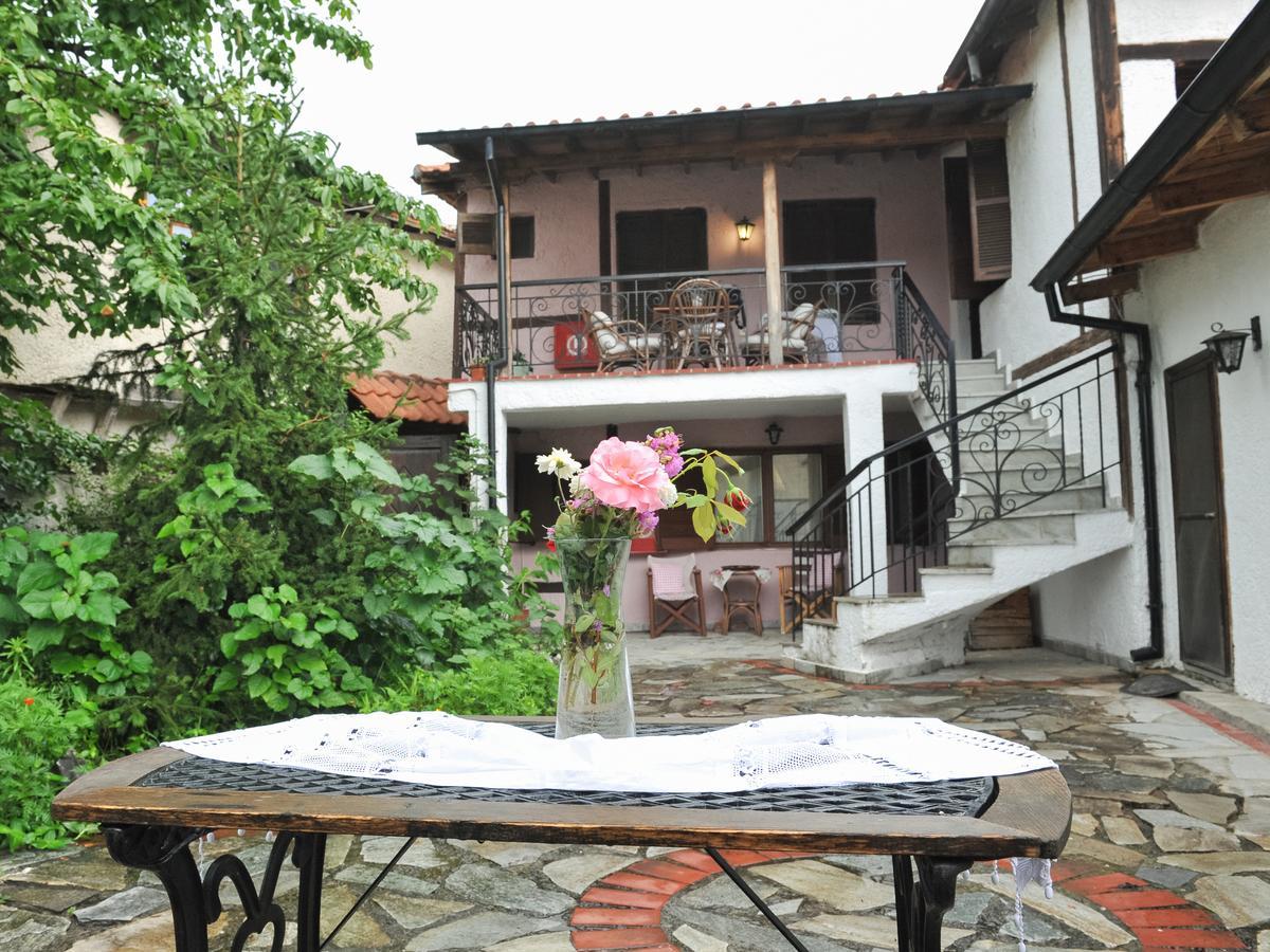 Guesthouse Xenios Zeus Stavroupoli Exterior foto